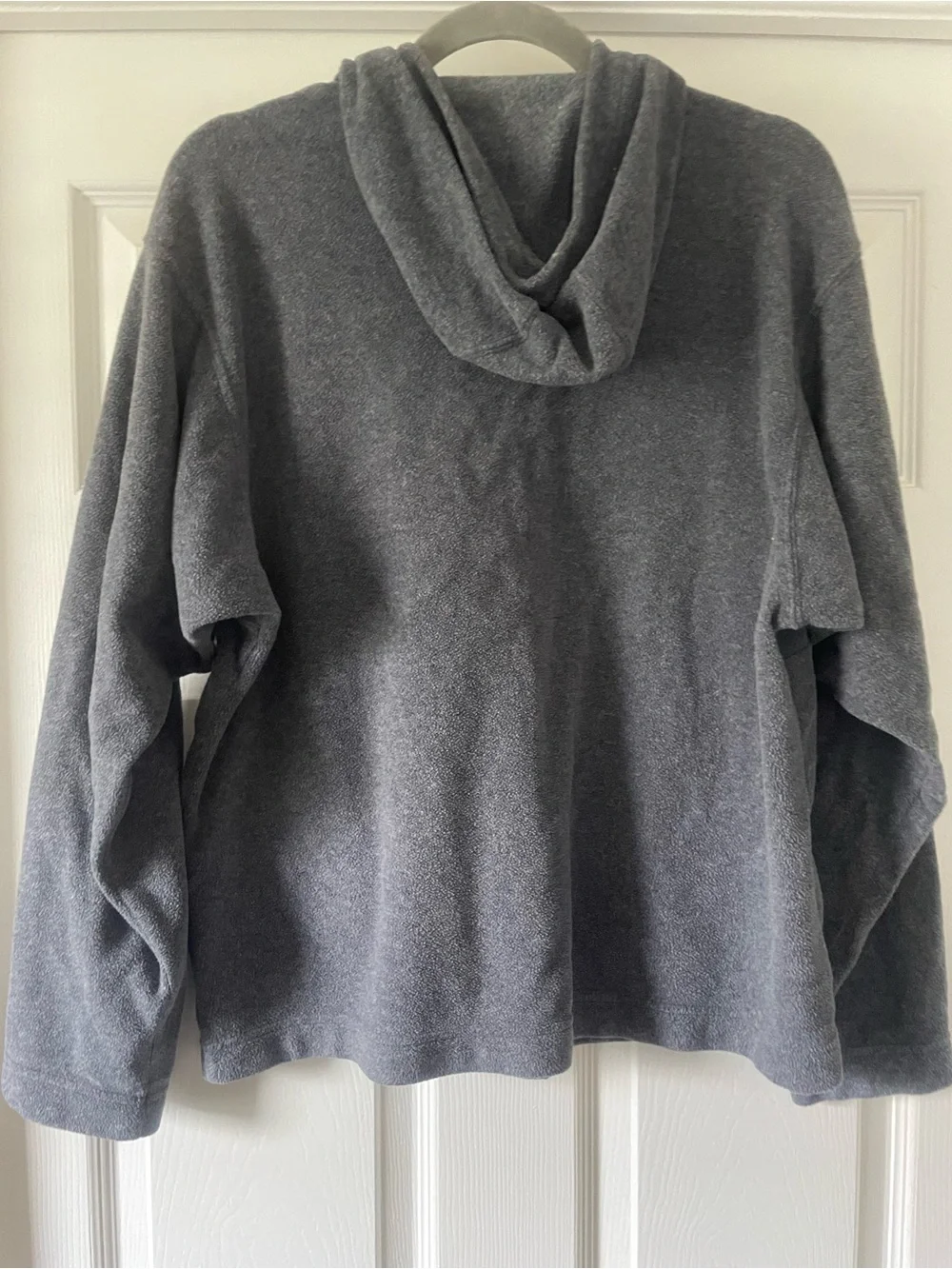 Patagonia Gray Hooded Pullover Fleece size small men’s